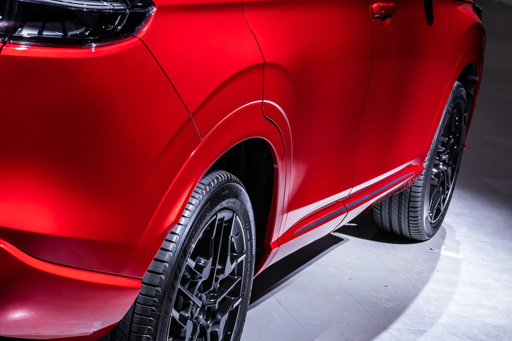 ホンダ・ヴェゼルe：HEVモデューロXコンセプト（リアホイールアーチ）