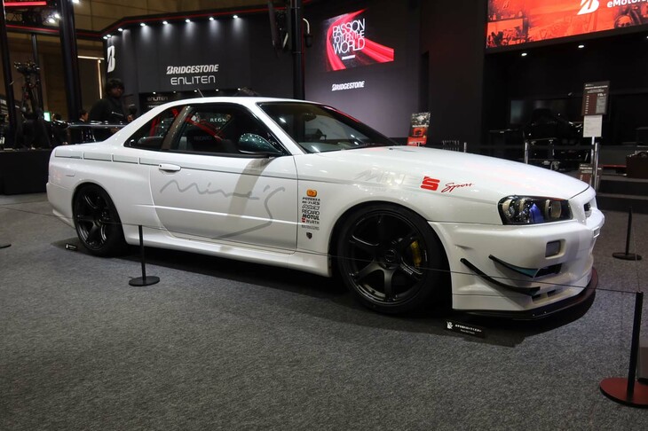 日産スカイラインGT-R（BNR34型）