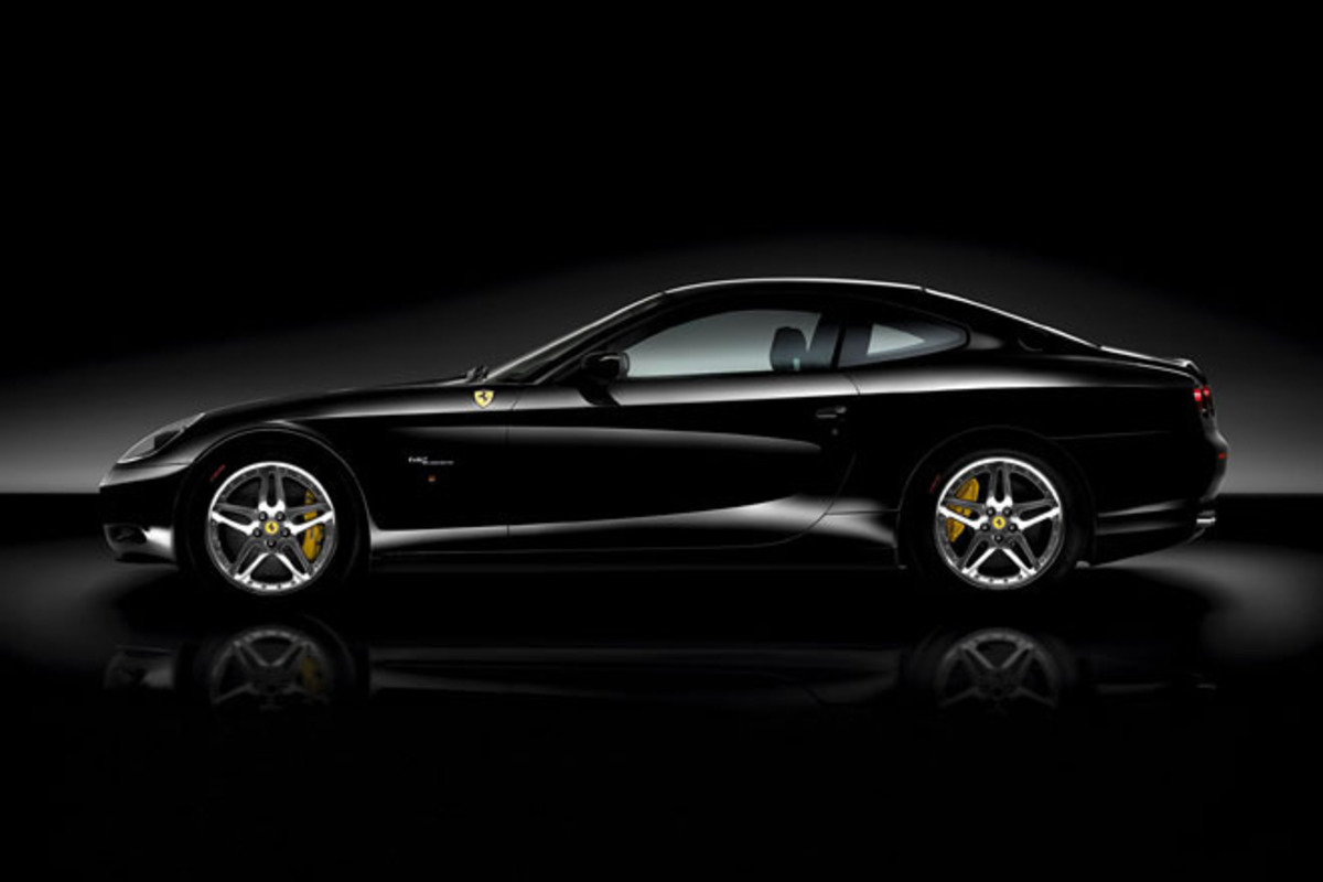 フェラーリ「430スクーデリア」のほか、“FR”の2車種も注目【出展