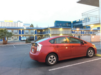 ラスベガスのモーテルにたたずんでいた3代目「トヨタ・プリウス」。