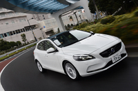 第2回：どこが変わった？　2015の「T4 SE」