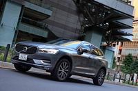 ボルボXC60 B5 AWDインスクリプション