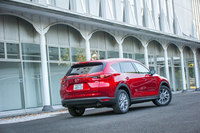 日本市場を想定して開発したという「CX-8」。現在のところ、他の市場への導入は検討していないとのこと。