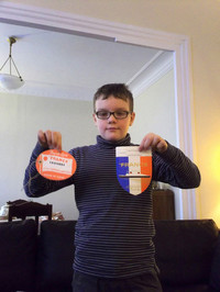 現在ブノワ君は往年の大西洋航路客船グッズを収集中。