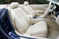 ジャガーXKRコンバーチブル(FR/6AT)【ブリーフテスト】の画像