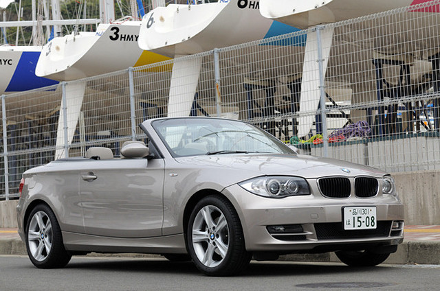 BMW120iカブリオレ（FR/6AT）【試乗速報】 スポーツドライビングの原点