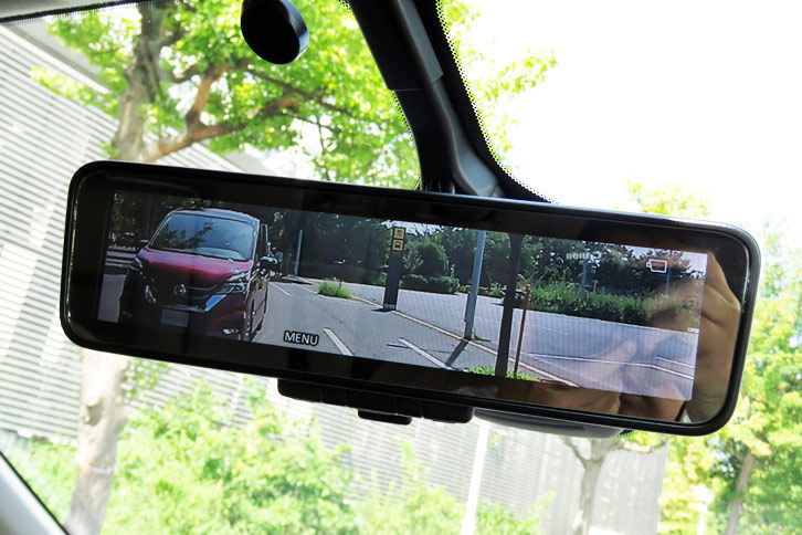 日産セレナG（スマートルームミラー）