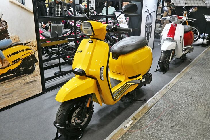 ランブレッタV125スペシャル
