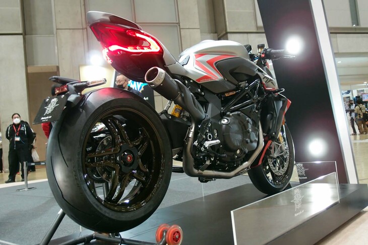 MVアグスタ・ブルターレ1000 ニュルブルクリンク