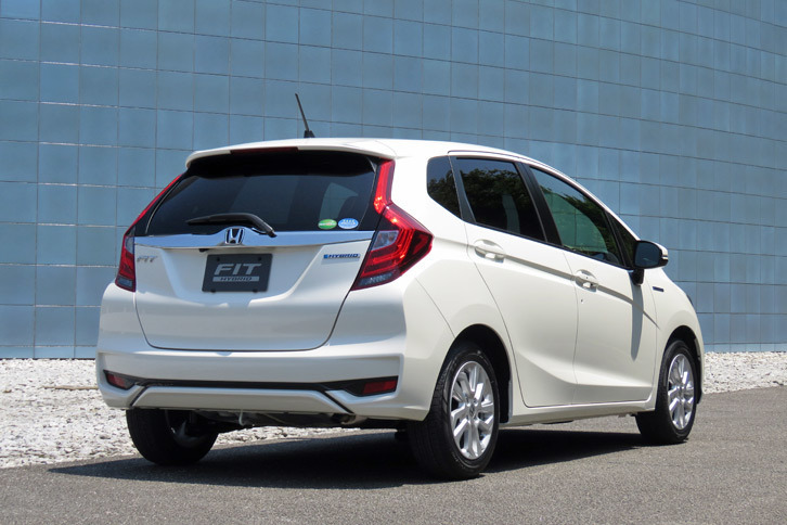 「ハイブリッドL Honda SENSING」