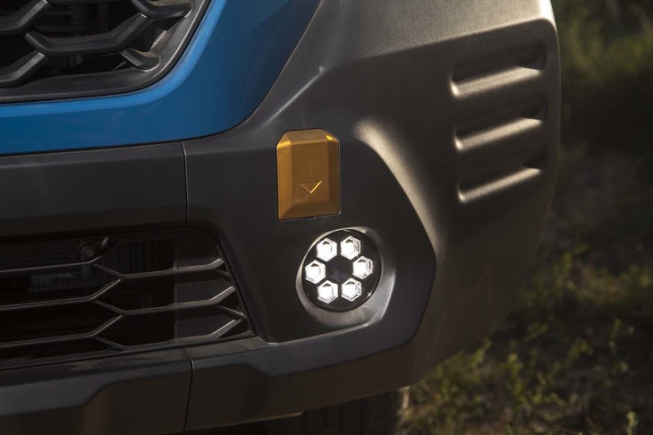 スバル・アウトバック ウィルダネス（フォグランプ）