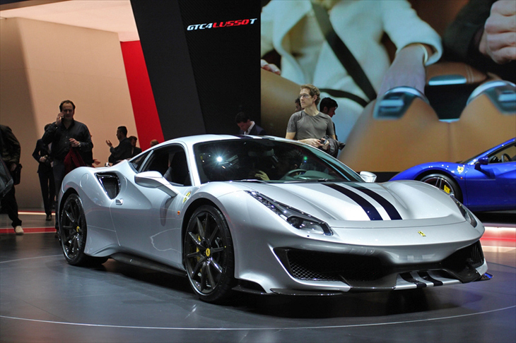 フェラーリ488ピスタ（エクステリア）