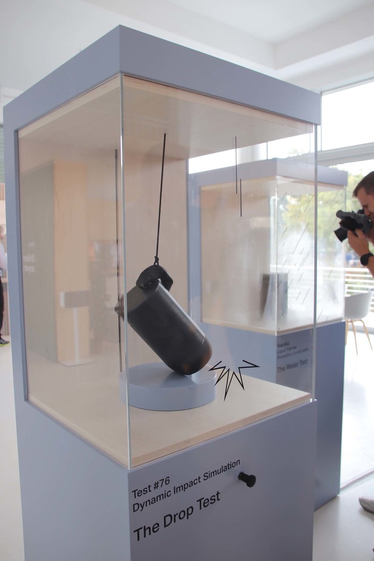 防じん・防水性能を表す等級であるIPの数値は56。耐落下性能とサウンドクオリティーの両立は、かなりのハードルの高さだったという。