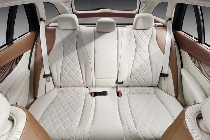 「Eクラス ステーションワゴン」のインテリア。