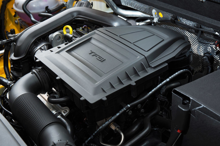 アウディQ2（エンジン）