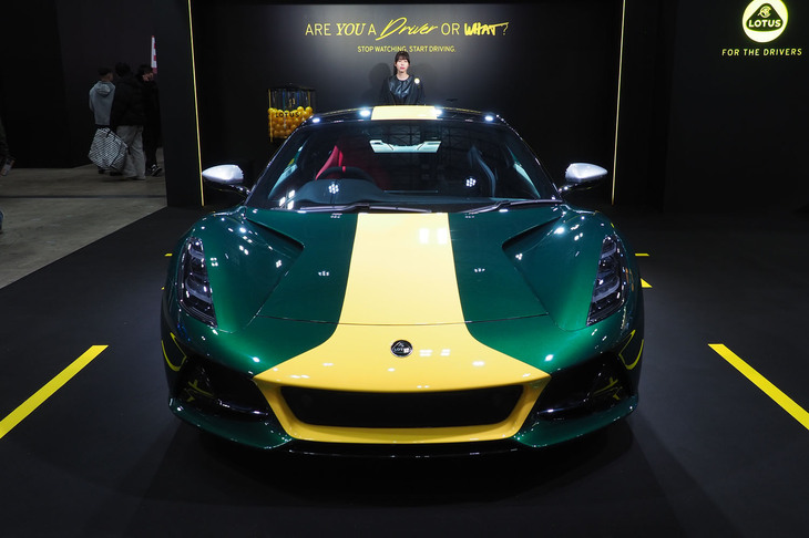 ロータス・エミーラ クラークエディション