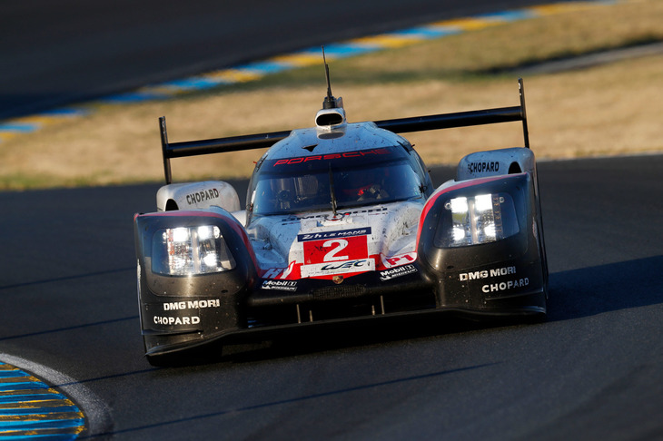 ポルシェは2014年にルマンのLMP1に参戦すると、2015～2017年にかけて3連覇を達成。現在は活動を休止しているが、2023年にワークス体制でのトップカテゴリー復帰をアナウンスしている。写真は2017年のもの。