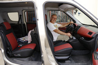 木工職人フィリッポさんの飾らない人柄は、「ドブロ」の素朴さとマッチしている。