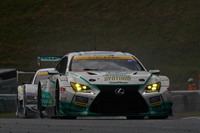 逆転でGT300クラスを制した、吉本大樹／宮田莉朋組のNo.60 SYNTIUM LMcorsa RC F GT3。