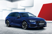 新型「アウディRS 4アバント」が日本上陸