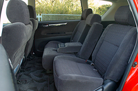 トヨタ・イプサム240s7人乗り（4AT）【ブリーフテスト】の画像