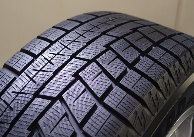 いよいよシーズン到来！ 最新スタッドレスタイヤのトレンドは？ - webCG