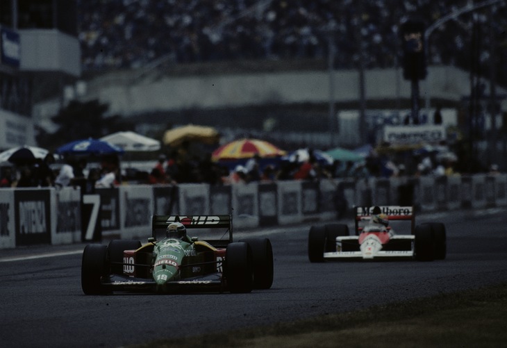 1989年の日本GPにおいて、アレッサンドロ・ナニーニがドライブする「ベネトン・フォードB189」。（Photo=MOBILITYLAND）