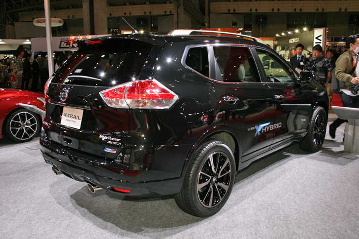 エクストレイル モード・プレミア ハイブリッド