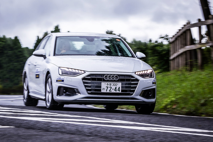 225/50R17サイズの「ベクター4シーズンズGEN-3」が装着された「アウディA4」で、一般道を試走。従来モデルの「ベクター4シーズンズ ハイブリッド」よりもしっかりとロードノイズが抑えられていた。