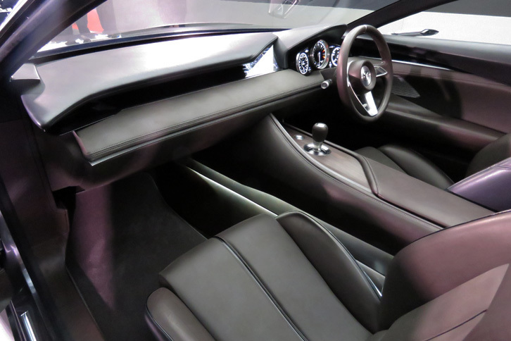 マツダ・ビジョン コンセプト（インテリア）