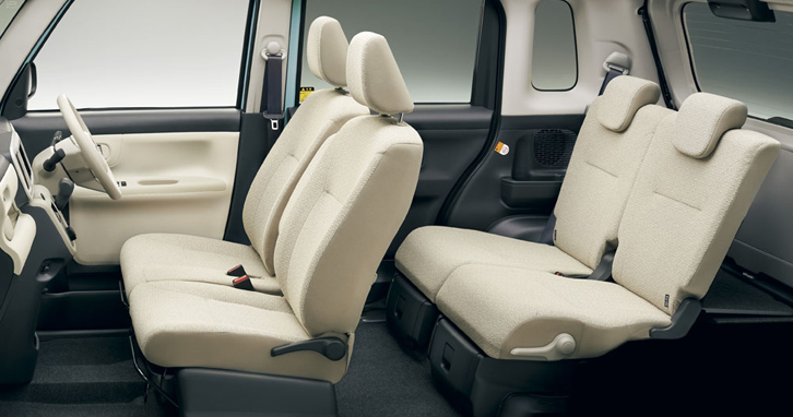 「X“SA II”」のシート。「ムーヴ キャンバス」には販売店オプションとして、「簡単脱着＆洗えるシートクロス」も用意される。