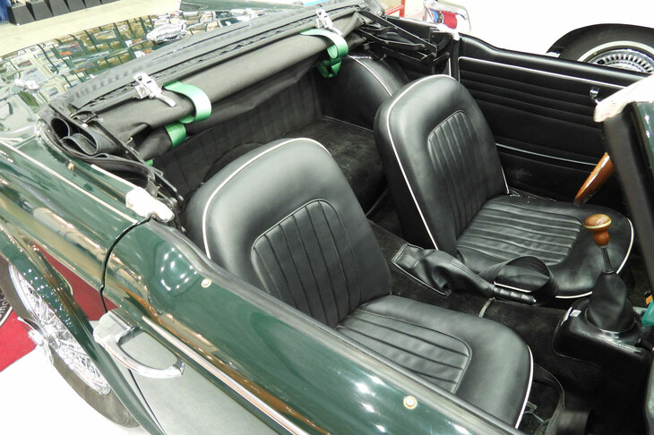 トライアンフTR-4（1966年）