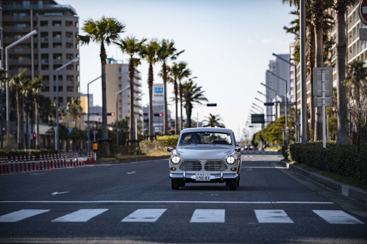 ボルボ・カー・ジャパン直営のクラシックガレージで整備された1970年製「122Sアマゾン」。（photo：加藤純也）