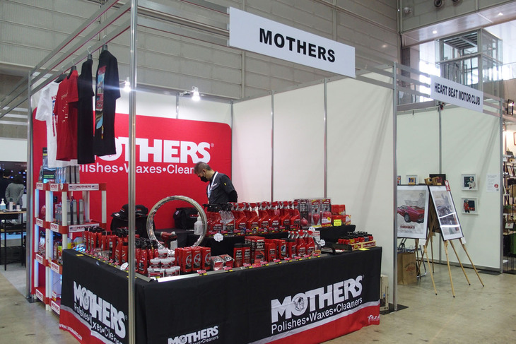 MOTHERSのブース。
