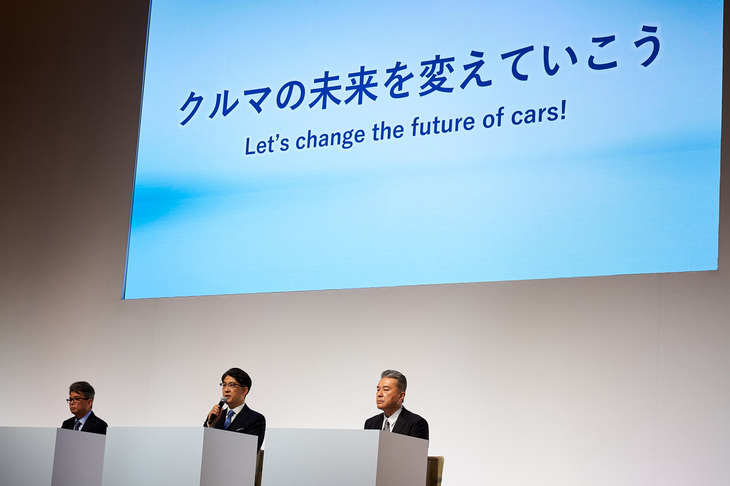 トヨタ自動車は2023年4月、2026年までに世界で年間150万台のBEVを販売するとの目標を明らかにした。そのうえでHEVなどにも注力し、“マルチパスウェイ”を推進するという。