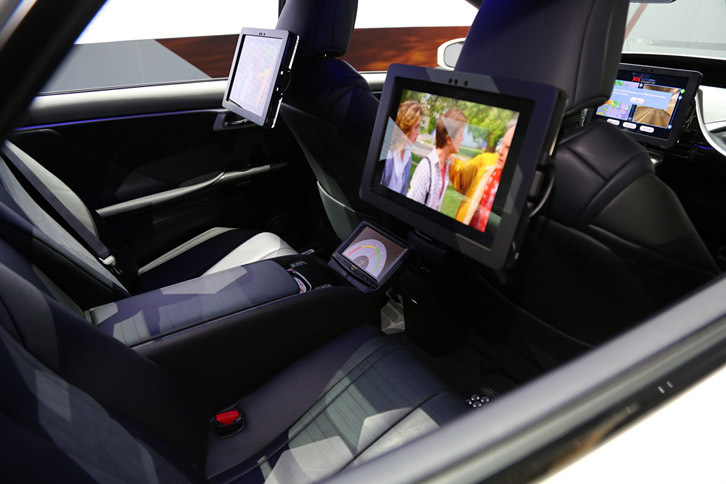 トヨタ・ミライ