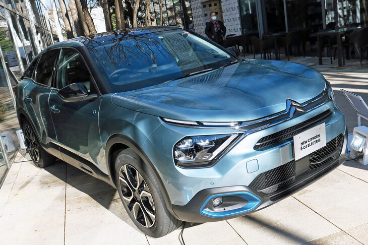 シトロエンE-C4エレクトリック（エクステリア）