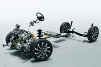 ハイブリッド車には、今回が初出となる第5世代ハイブリッドシステムを採用。WLTCモード計測で、22.0～23.4km/リッターという燃費を実現している。