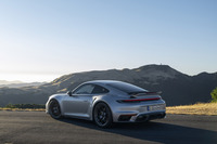 「ポルシェ911ターボ」のデビュー50周年を祝う記念限定モデルが登場の画像