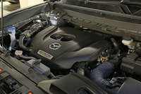 最新の2.5リッター直4ターボエンジン（250hp）を搭載する。