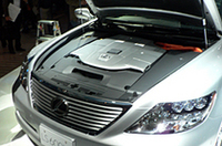 レクサスのフラッグシップ「LS」国内初公開、初のハイブリッド＆リムジンもの画像