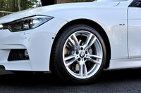 タイヤサイズは前（写真）が225/45R18で、後ろが255/40R18。試乗車にはブリヂストン・ポテンザS001（ランフラットタイプ）が装着されていた。