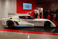 日産、電動レーシングカー「ZEOD RC」を公開の画像