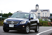 ティグアンの外寸は、ゴルフ トゥーランより4cm長く、1.5cm幅が広い。本文にもあるようにボディの前半部分はパサート、後半はゴルフをベースにして新しいモノコックを開発した。