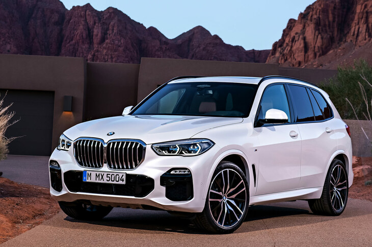 2018年に登場した、4代目「X5」。　
	清水「ほった君はこっちのほうがいいっていうの？」　
	ほった「ワタクシ、そもそも丸っこいSUVがあんまり好きじゃないんです。ジムニー、ナナマルこそ至高」
