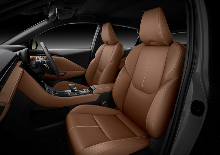 「RELAX」グレードのインテリア。