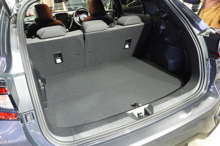 スバル・クロストレック ストロングハイブリッドSTIパフォーマンス