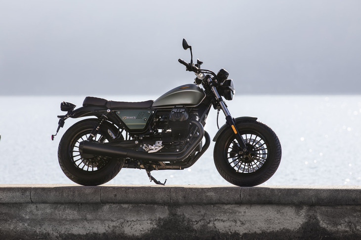 モト・グッツィV9ボバー100周年記念スペシャルエディション