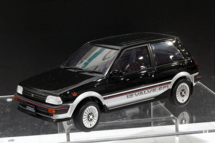 ハセガワは販売中の“韋駄天ターボ”こと1/24「トヨタ・スターレット ターボS」（EP71）のバリエーションとして、それのベースとなった自然吸気エンジンの“かっとび”こと「スターレットSiリミテッド」を発表。2019年11月発売予定で、価格は3200円。
