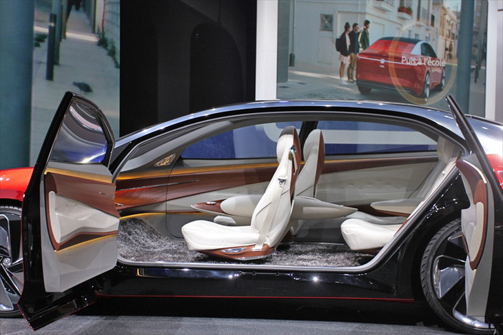 フォルクスワーゲンI.D. VIZZION（インテリア）